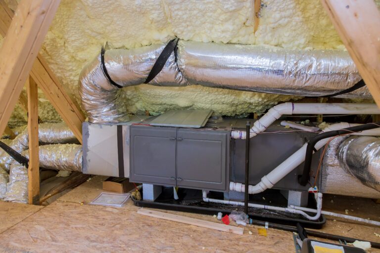A Year-Round Guide to Lowering Your Heating and Cooling Costs